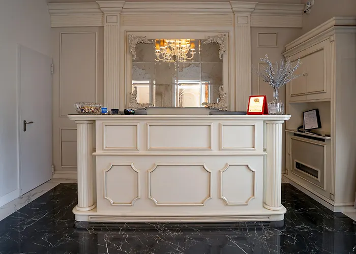 Moon Boutique & SpaSpa Hotel